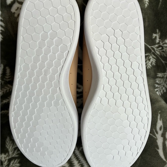 ADIDAS Sneakers,Adidas Beige Casual Sneakers - Picture 3 of 12